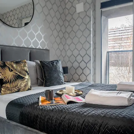 Pure Home Premium Apartments - Parking Free