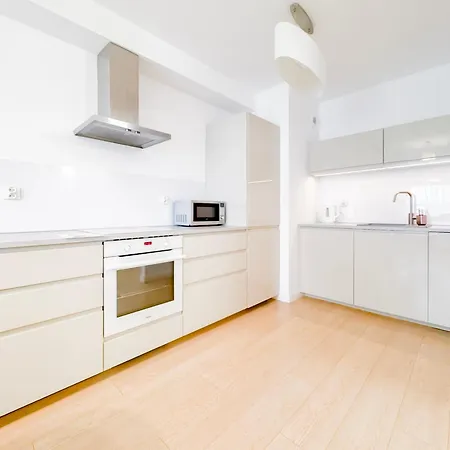 Pure Premium - Free Parking & Ac * Wrocław