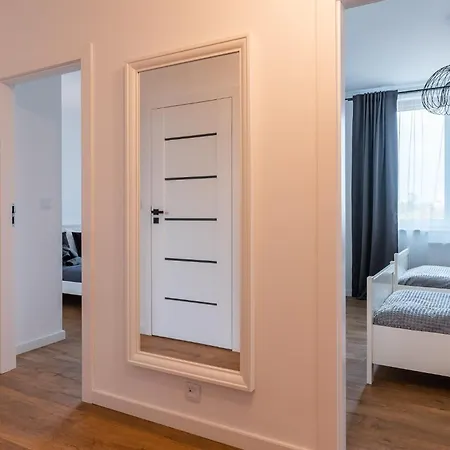 Pure Home Premium Apartments - Parking Free *