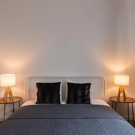 Pure Home Premium Apartments - Parking Free