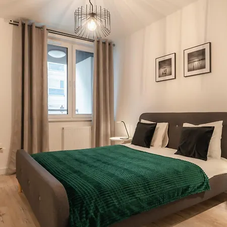 Pure Premium - Free Parking & Ac * Wrocław