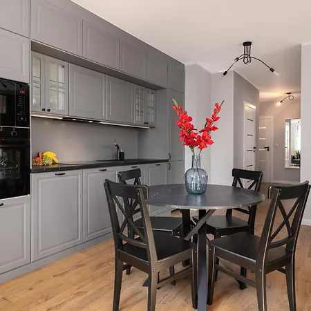 Pure Premium - Free Parking & Ac Lägenhet Wrocław