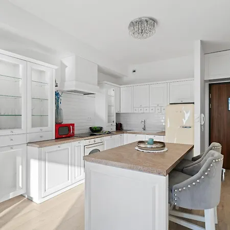 Pure Premium - Free Parking & Ac Wrocław