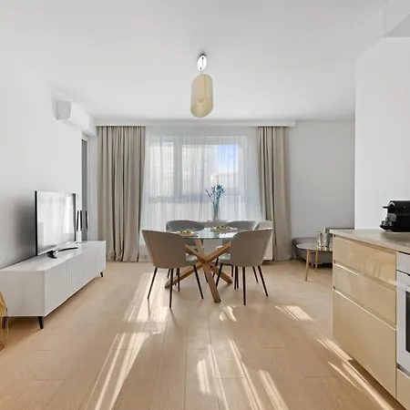 Lägenhet Pure Premium - Free Parking & Ac Wrocław