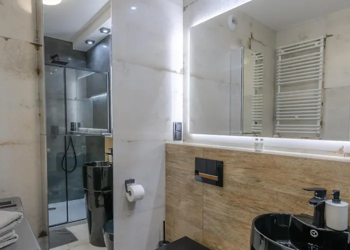 Appartamento Pure Premium - Free Parking & Ac Breslavia