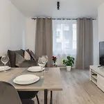 Lägenhet Pure Premium - Free Parking & Ac *