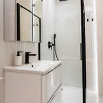 Pure Premium - Free Parking & Ac Appartement *