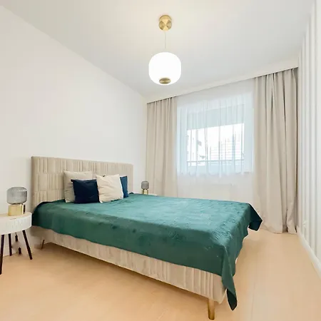 דירה Pure Premium - Free Parking & Ac