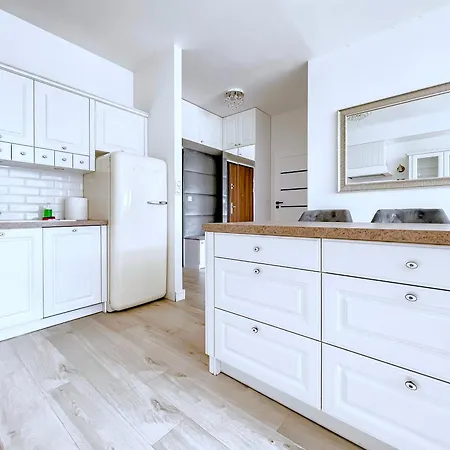 דירה Pure Premium - Free Parking & Ac