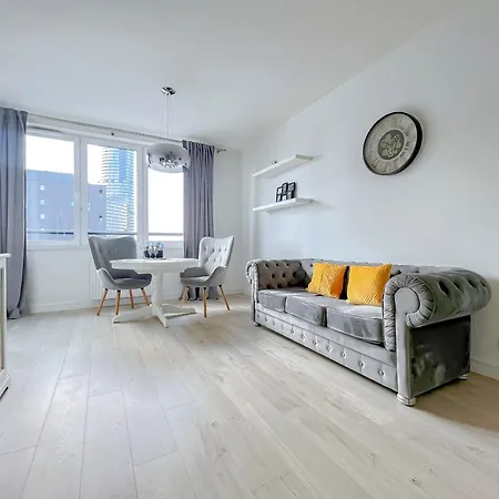 Pure Premium - Free Parking & Ac * ורוצלב