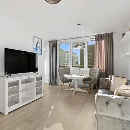 Pure Home Premium Apartments - Parking Free *