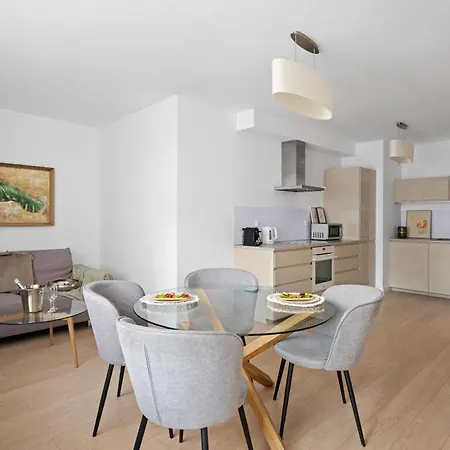 Pure Premium - Parking Free Apartamento *