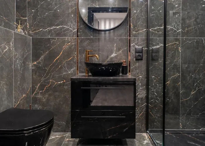 Pure Premium - Free Parking & Ac Wrocław