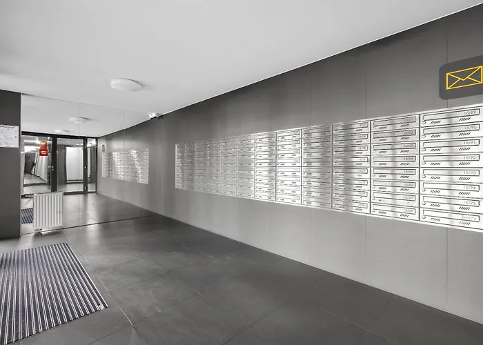 Pure Premium - Free Parking & Ac *